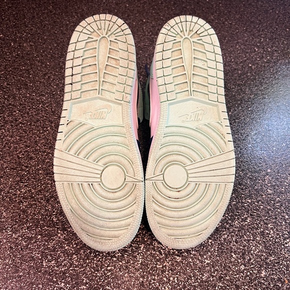 Jordan Youth Air Mid 1 Blue/Mint size 3 youth . - Picture 4 of 8